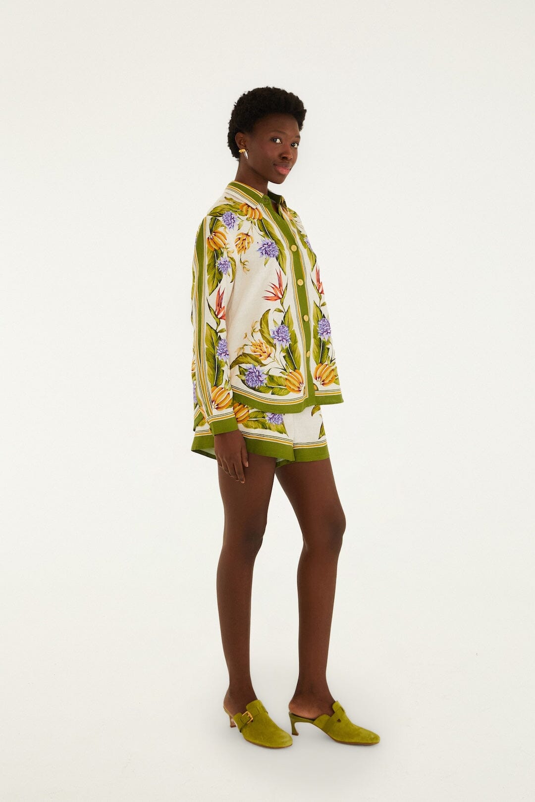 FARM Rio Shop Sand Tropical Scarf Lenzing Ecovero Euroflax Shorts