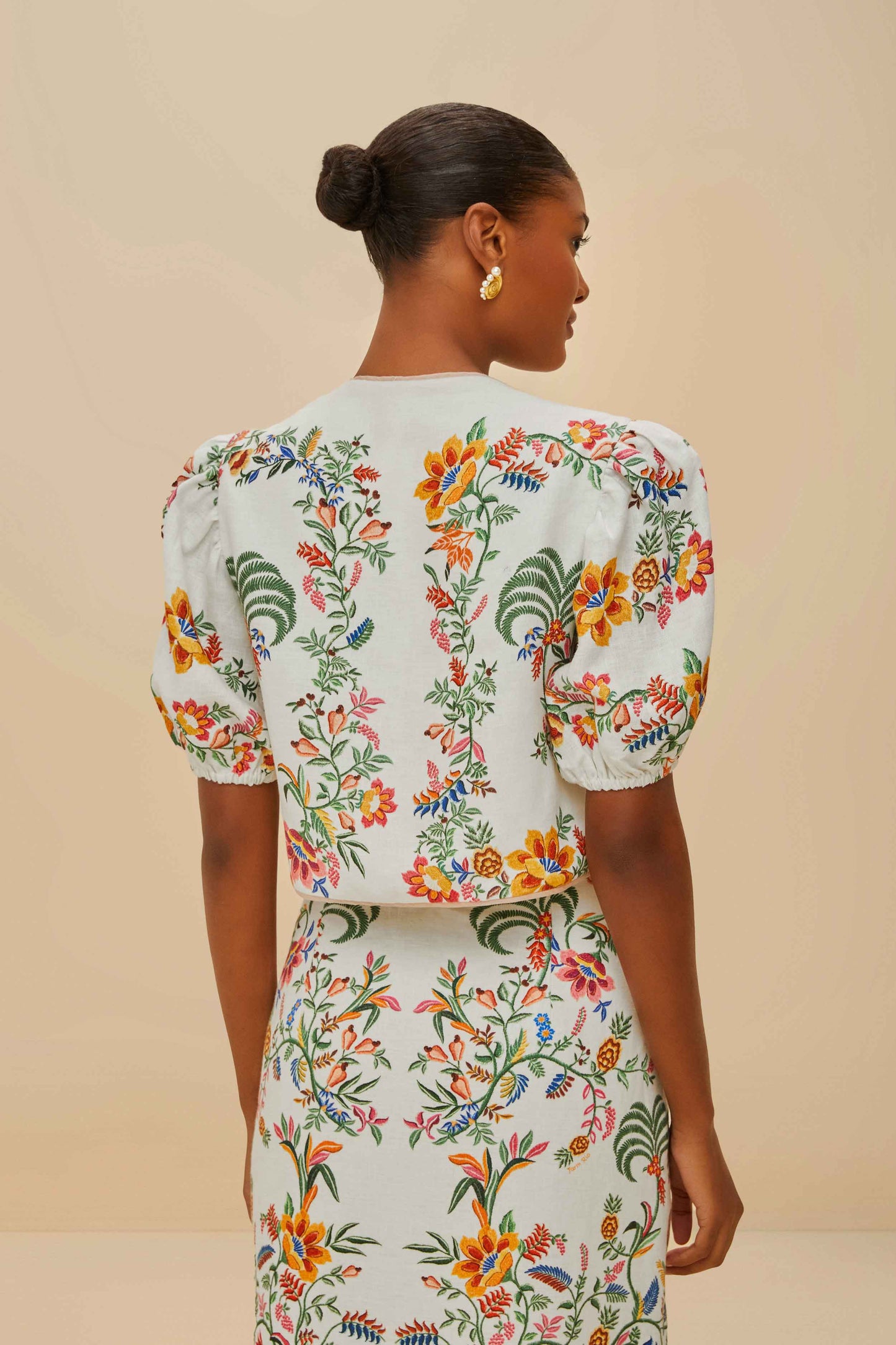 FARM Rio Shop Off-White Delicate Forest Scarves Blouse