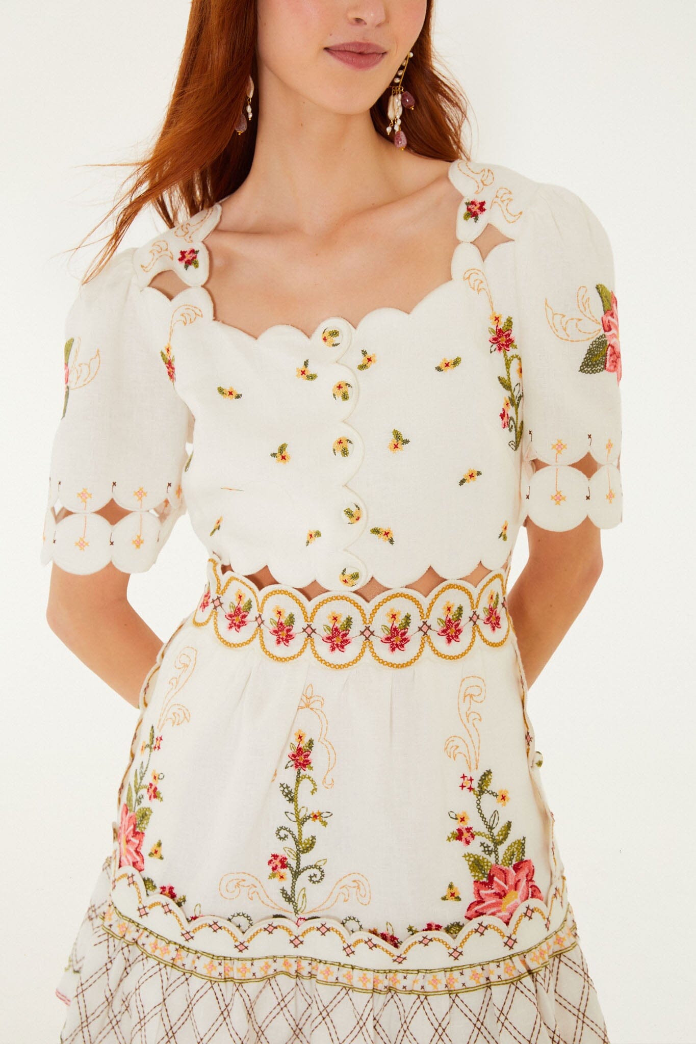FARM Rio Shop Off-White Flower Embroidery Scalloped Mini Dress