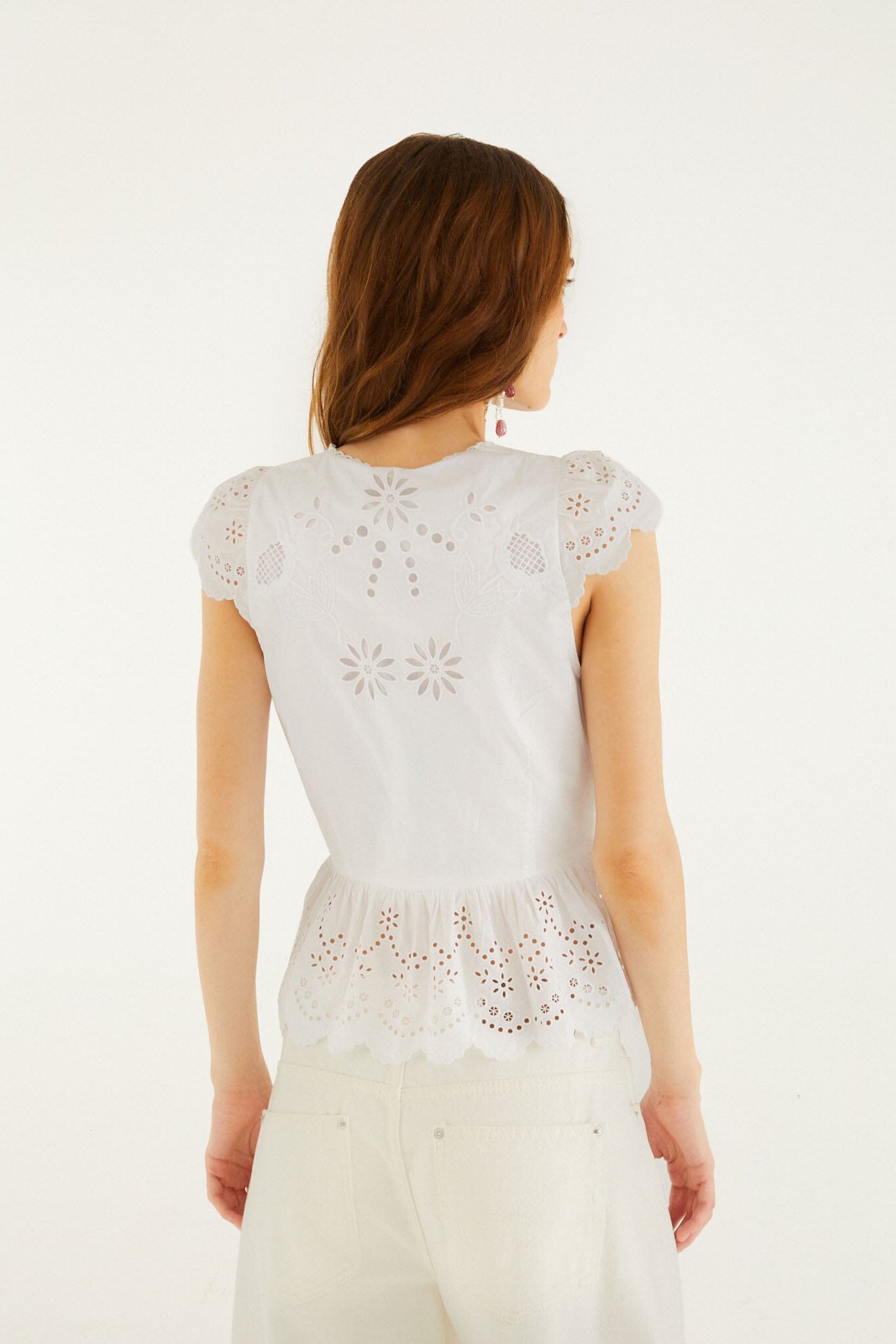 FARM Rio Shop Off-White Embroidered Lace Blouse