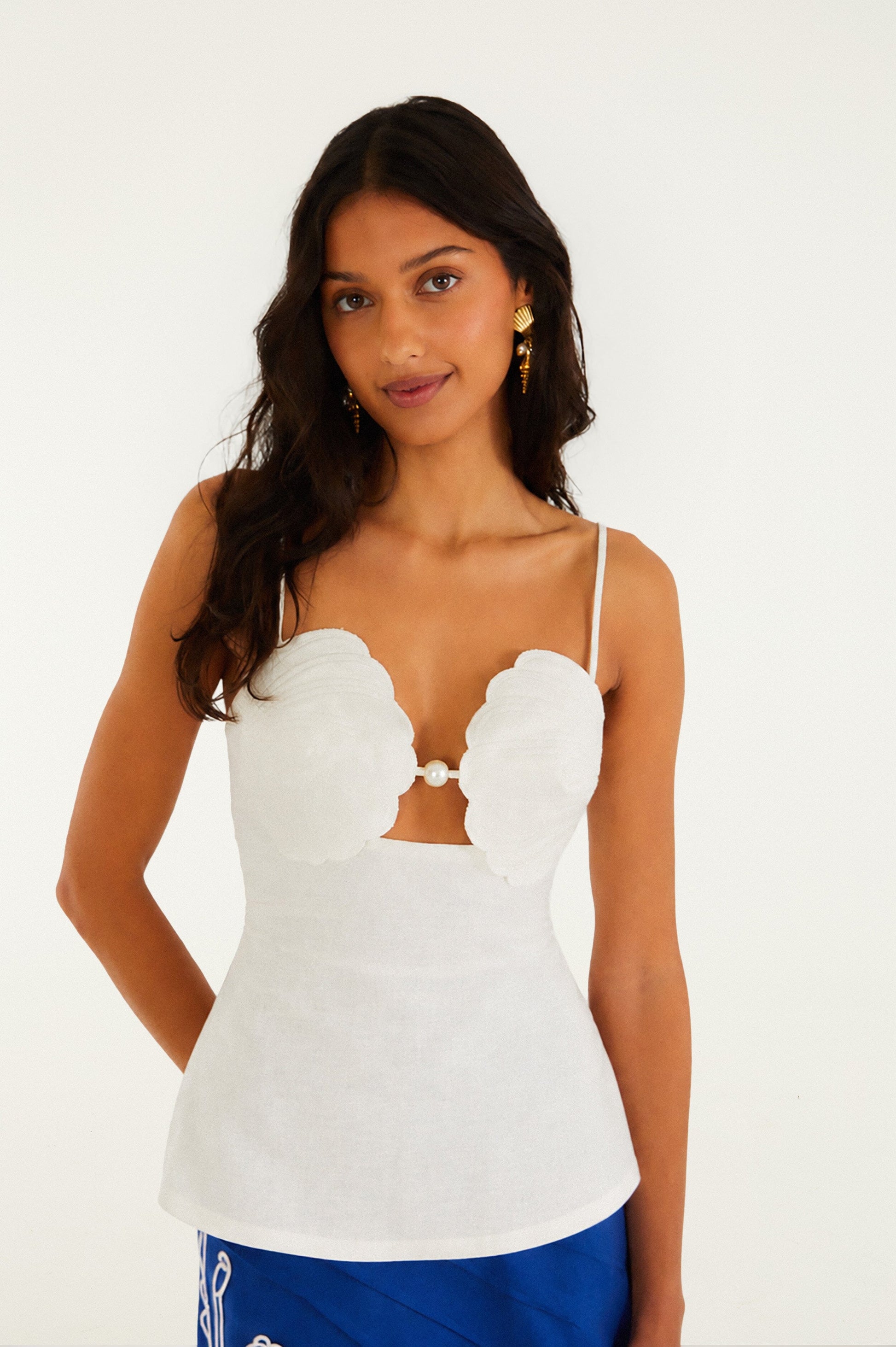 FARM Rio Shop Off-White 3d Shell Euroflax Premium Linen Peplum Blouse