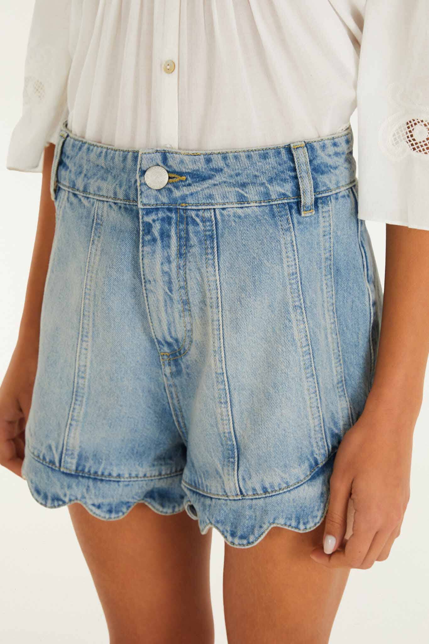 FARM Rio Shop Light Denim Romantic Wavy Hem Shorts