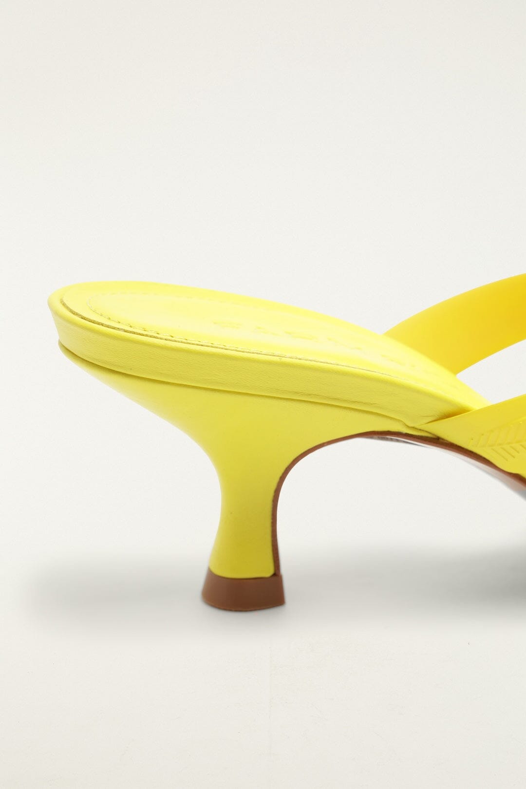FARM Rio Shop Yellow Rob Heeleded Sandal