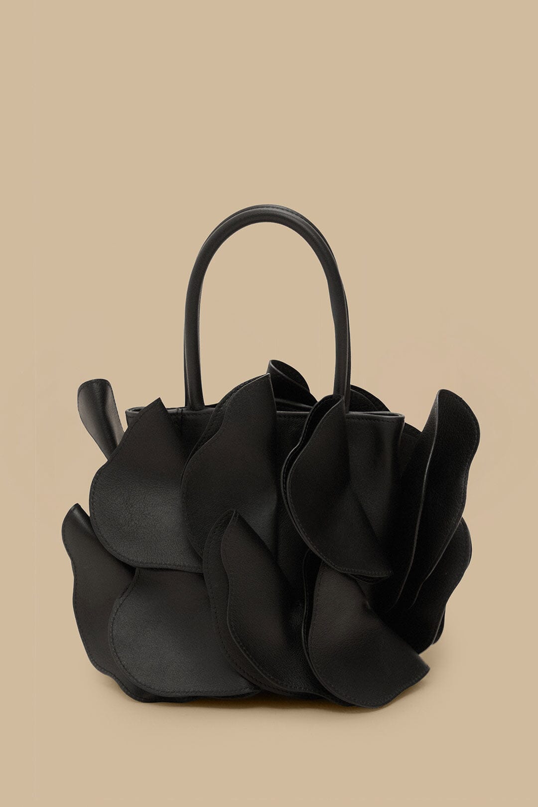 FARM Rio Shop Black Leather Flower Bag