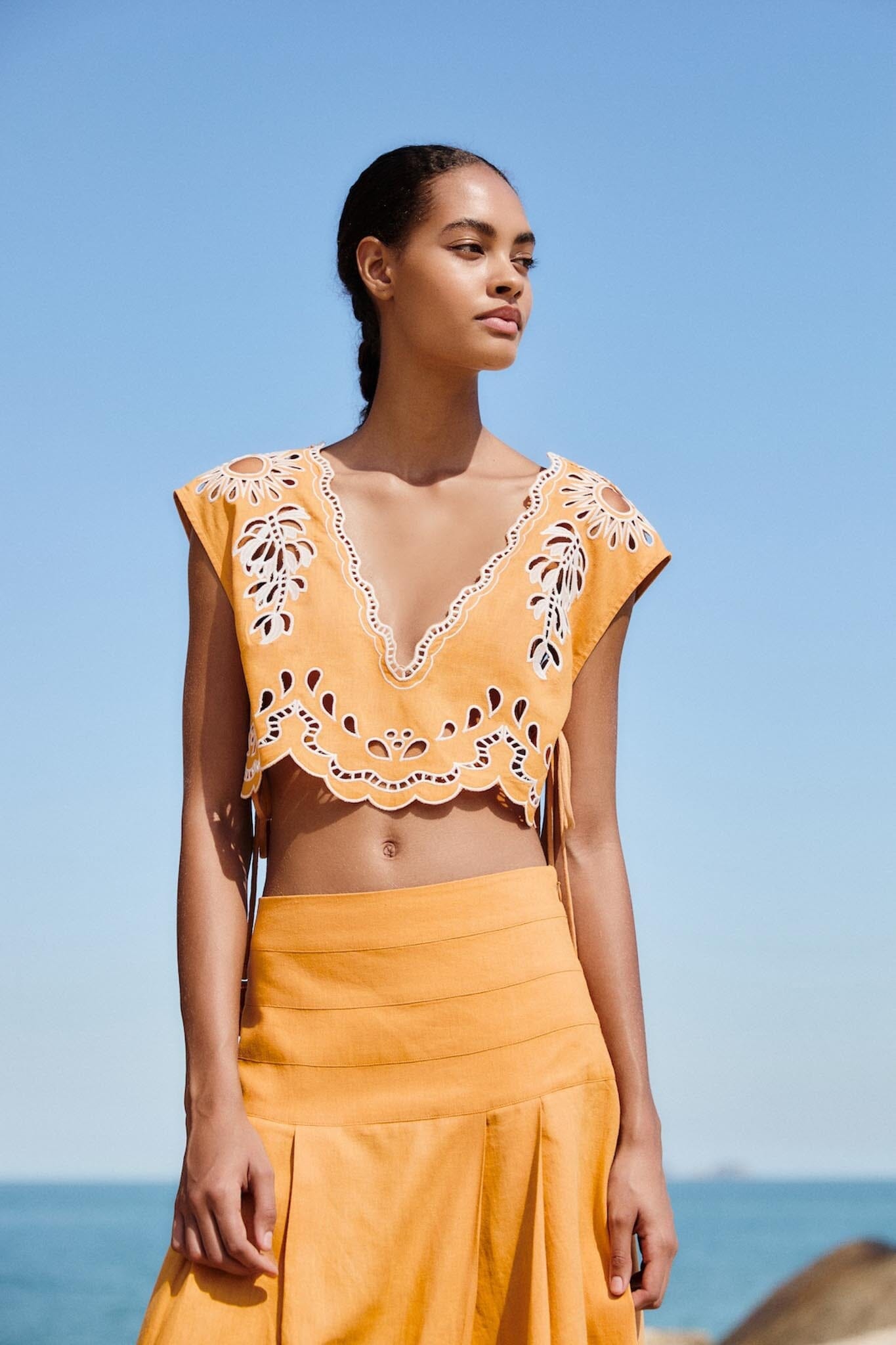 FARM Rio Shop Camel Banana Tree Blouse