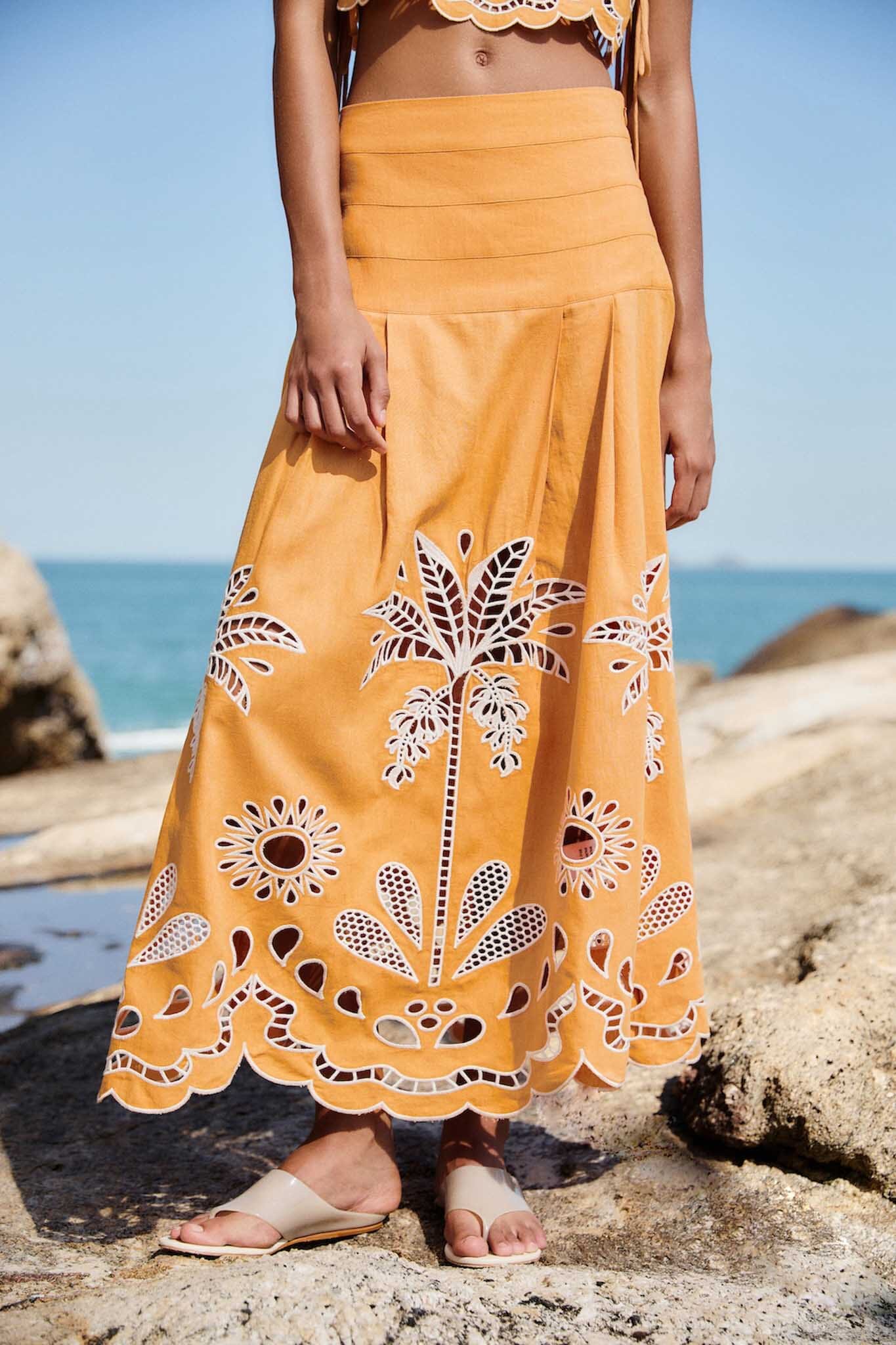 FARM Rio Shop Camel Tropi Embroidery Skirt