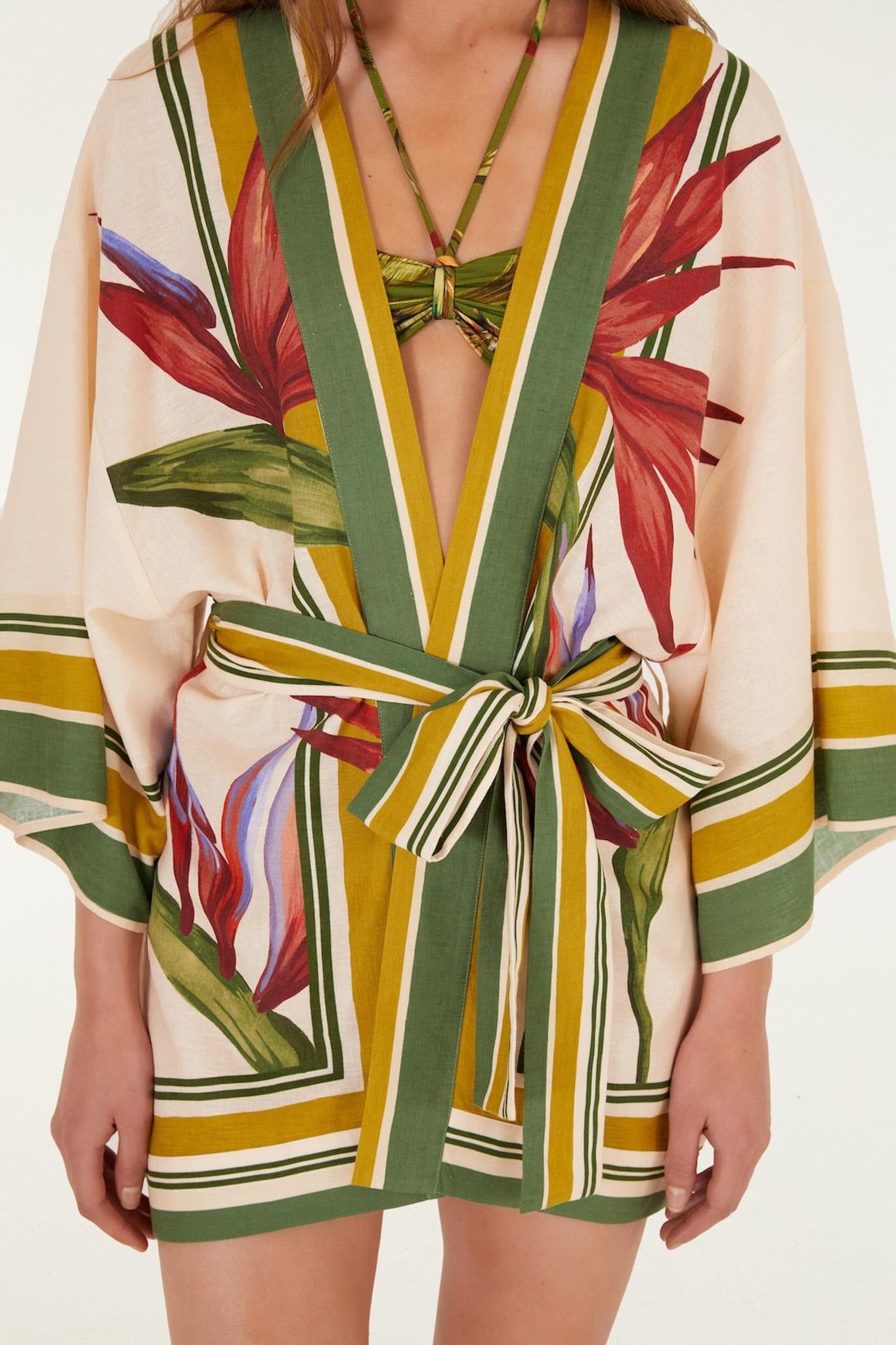 FARM Rio Shop Light Blush Strelitzia Kimono