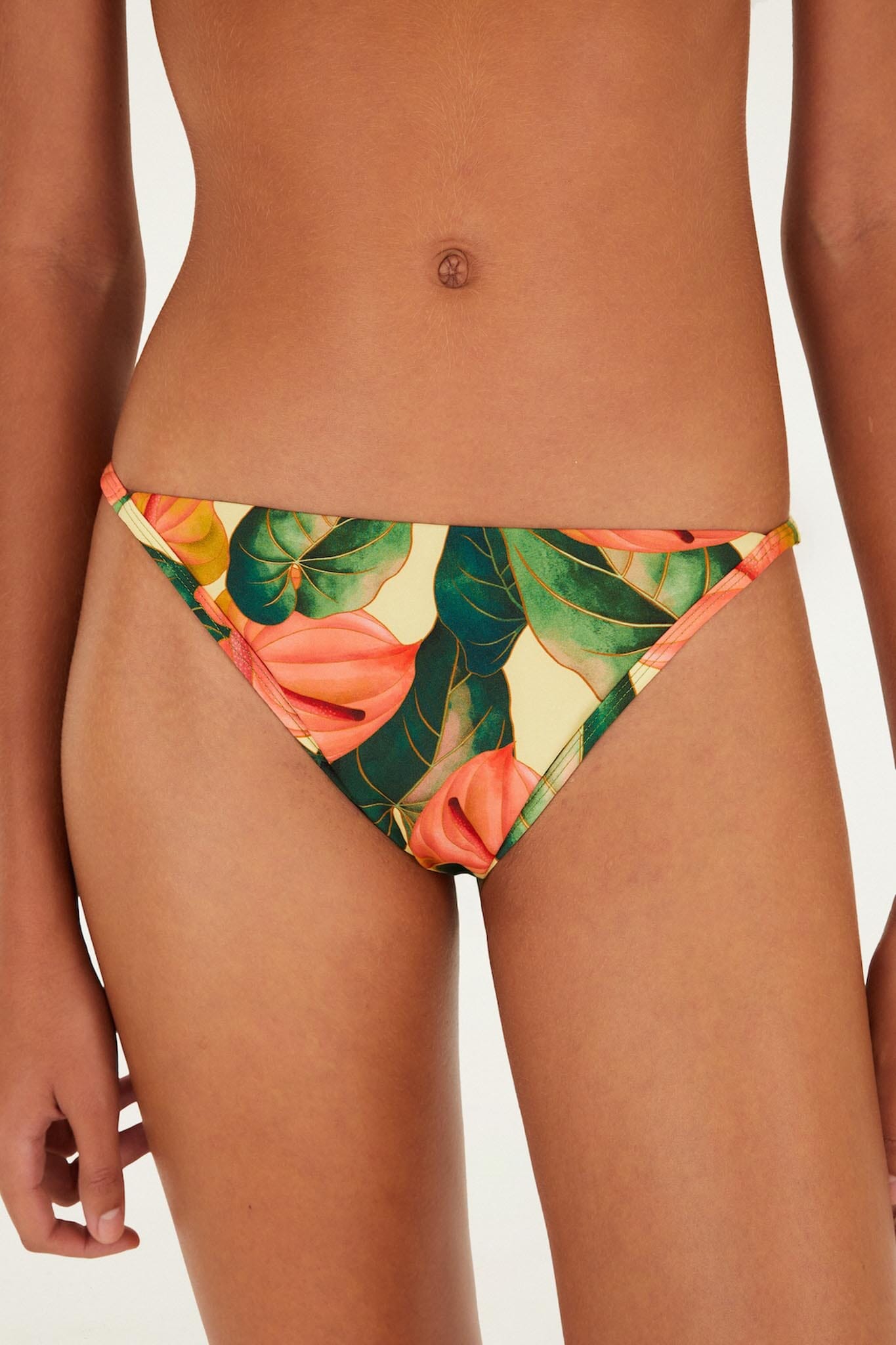 FARM Rio Shop Golden Yellow Anthurium Basic Bikini Bottom