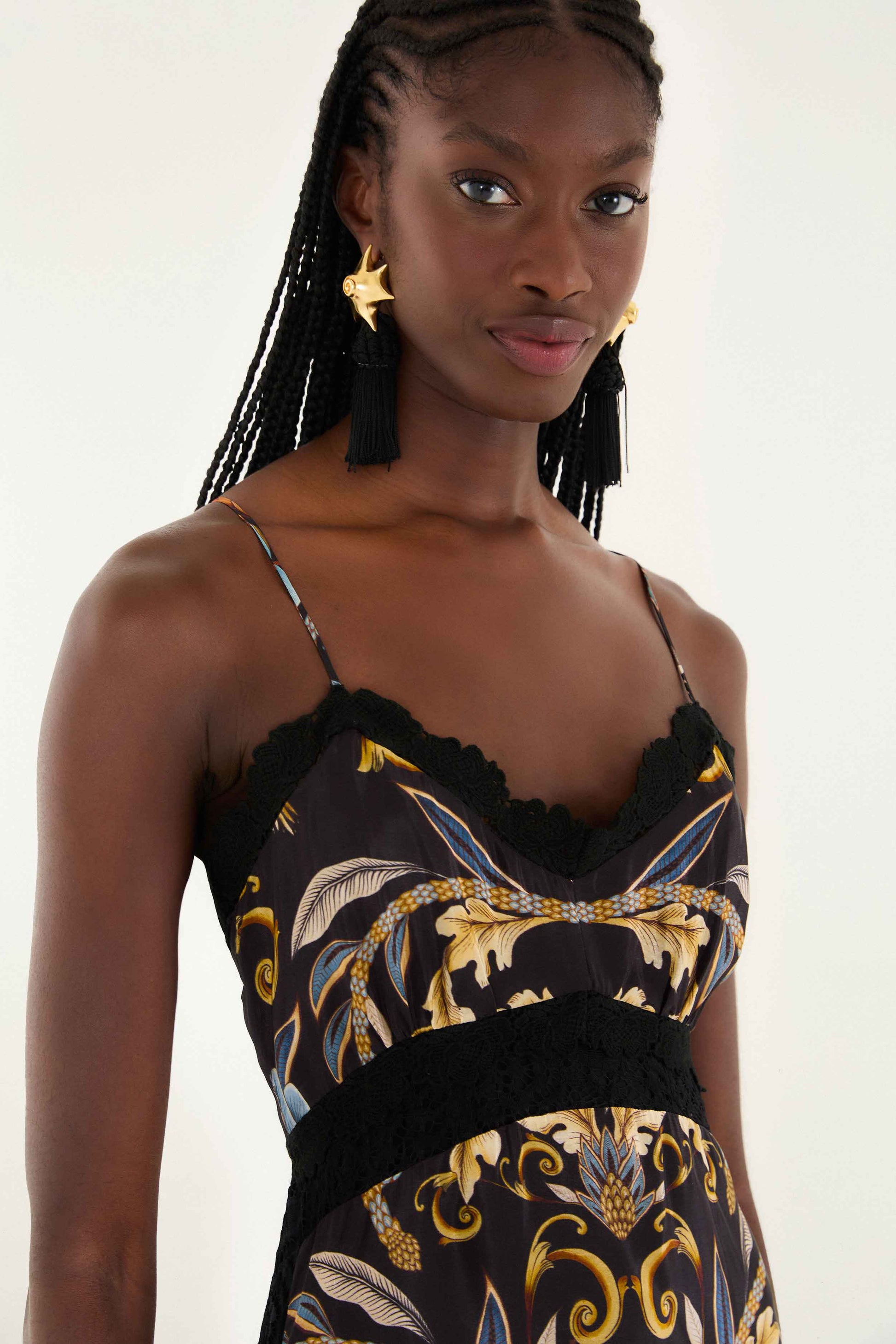 FARM Rio Sale Dresses Black Flowerful Garden Midi Dress