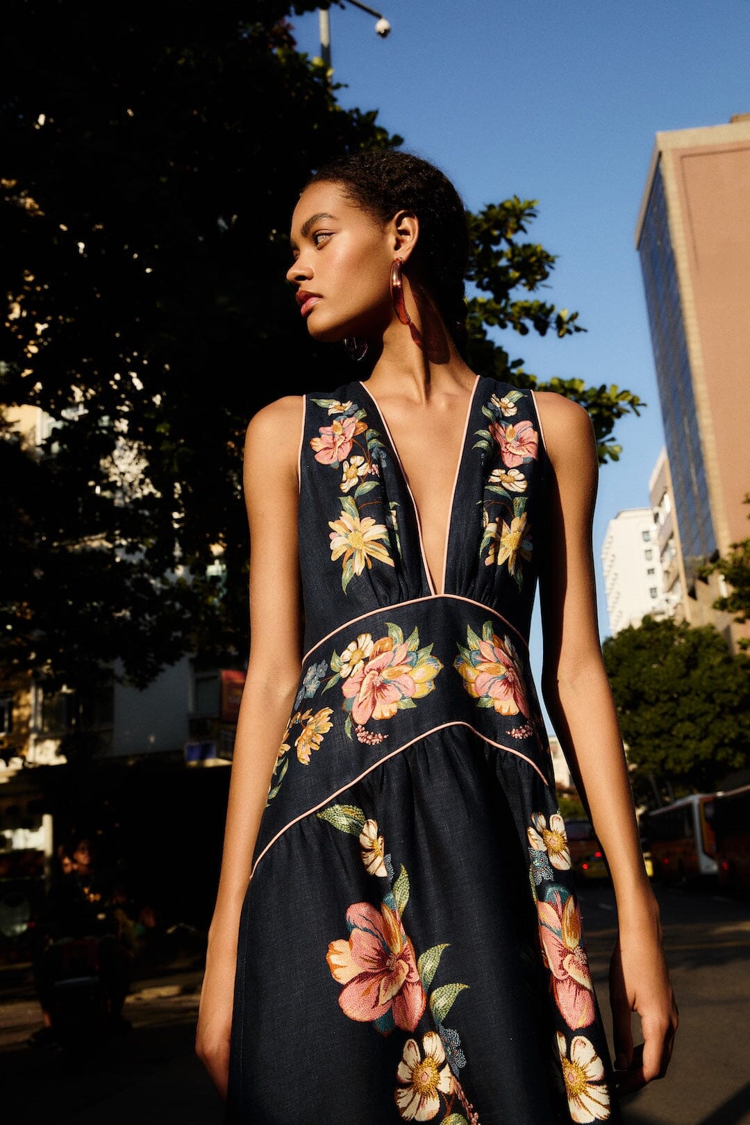 FARM Rio Shop Dark Blue Maira Floral Euroflax Premium Linen Midi Dress