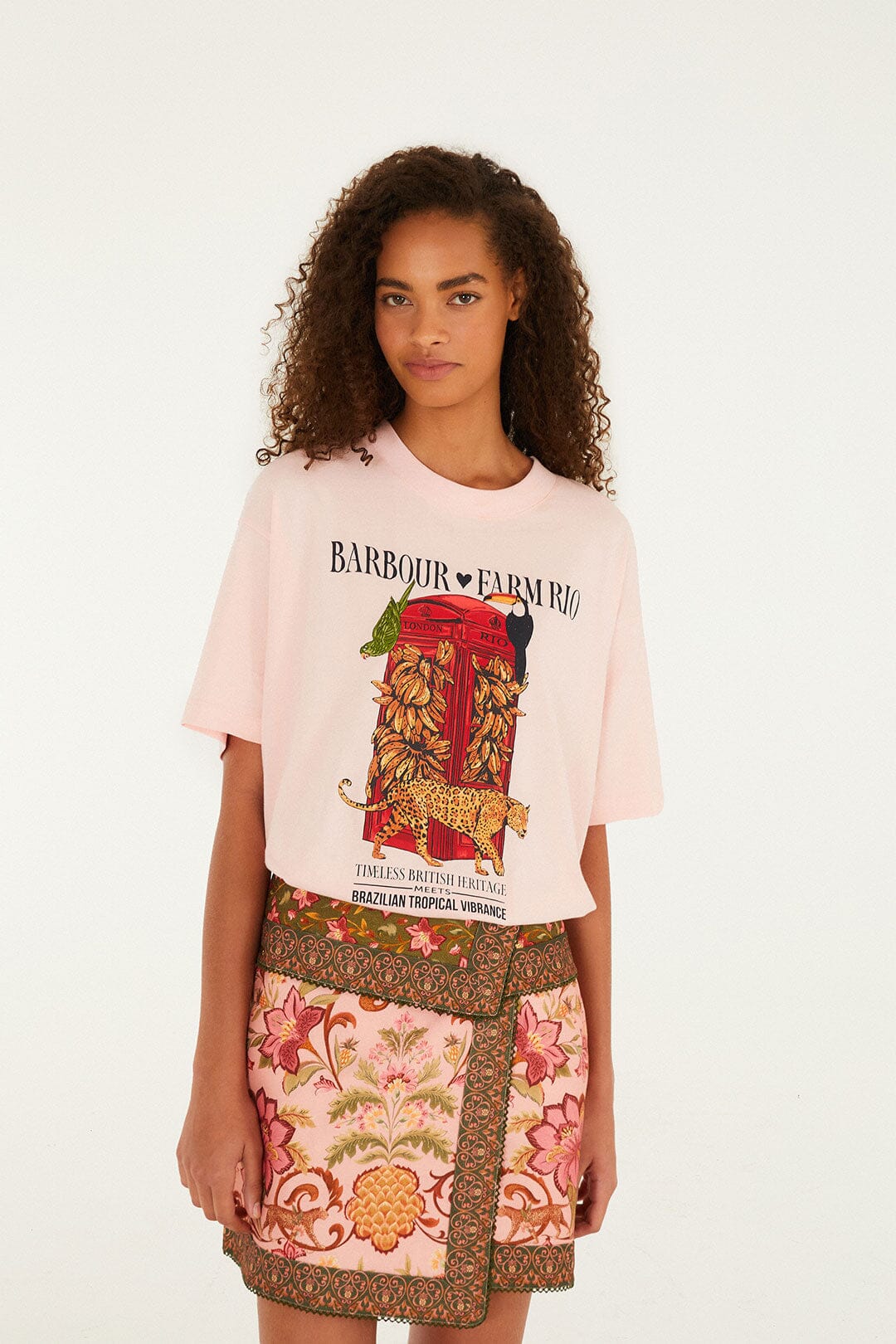 FARM Rio Shop Maria Clara Graphic T-Shirt