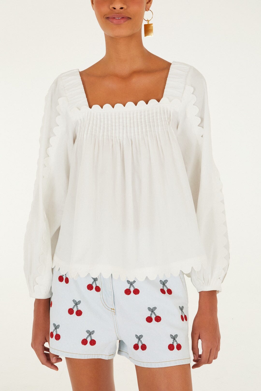FARM Rio Shop Off-White Long Sleeve Blouse