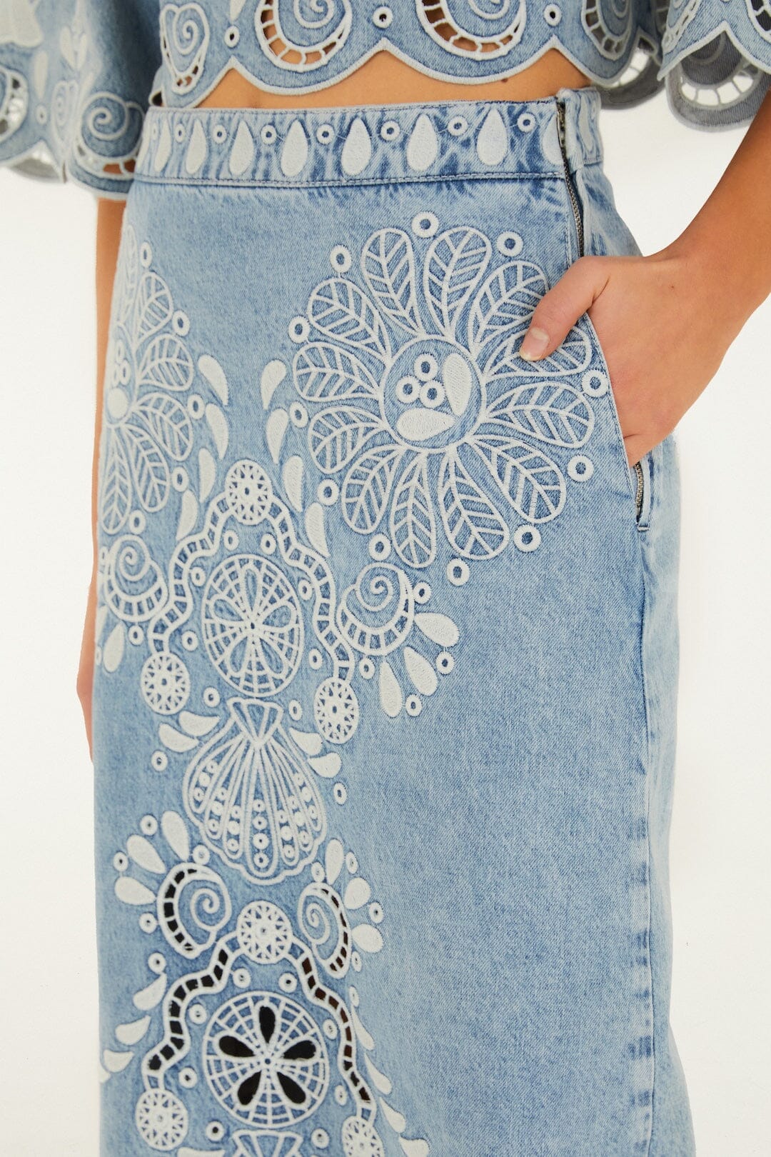 FARM Rio Shop Denim Richelieu Wavy Hem Midi Skirt