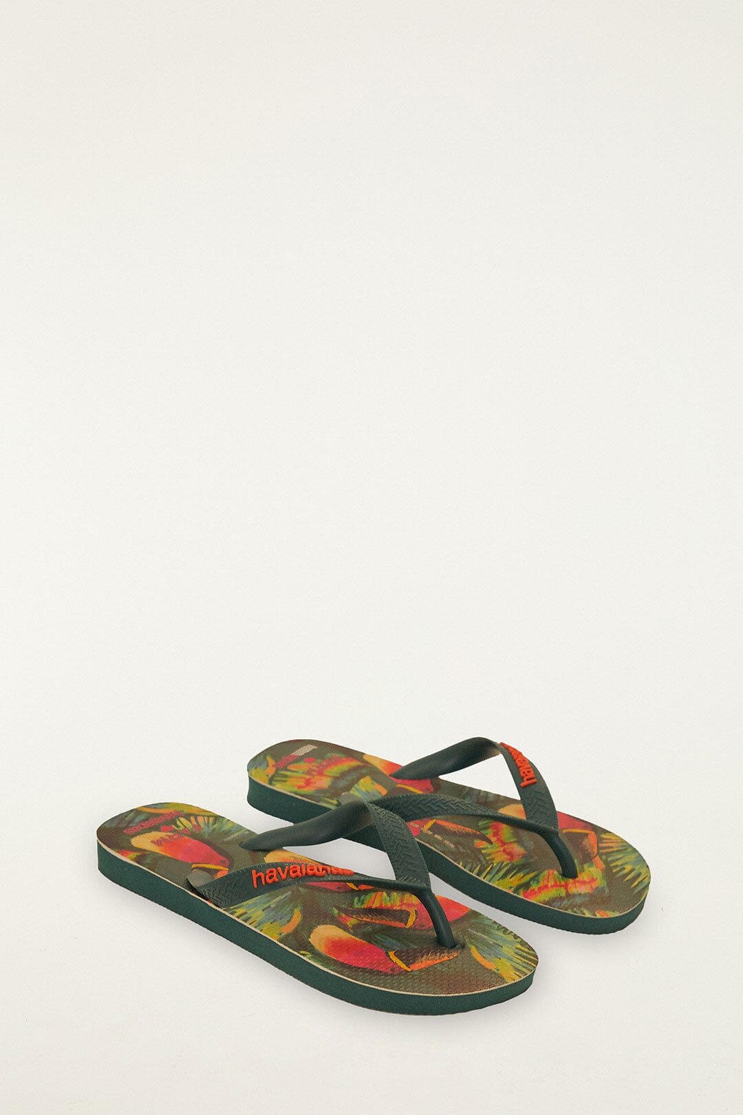 FARM Rio Shop Farm Tuca Havaianas Sandals