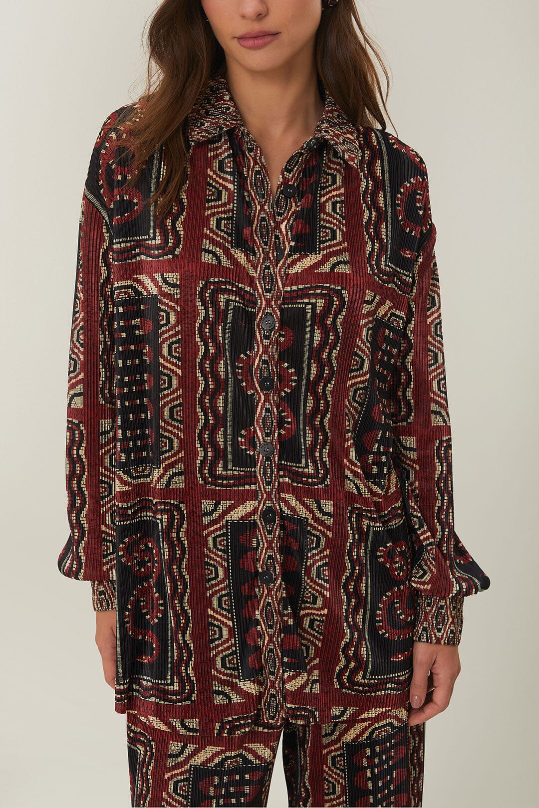 FARM Rio Sale Black Snake Scarves Pleated Shirt
