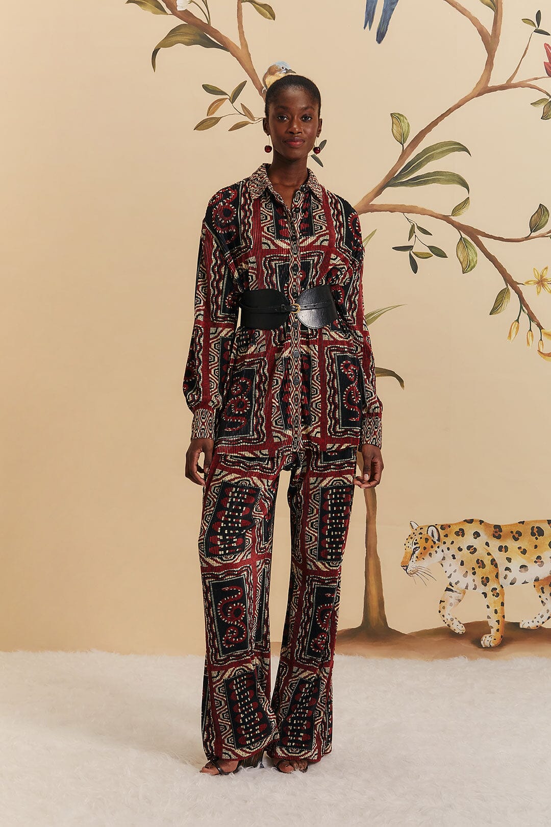 FARM Rio Sale Black Snake Scarves Pleated Shirt